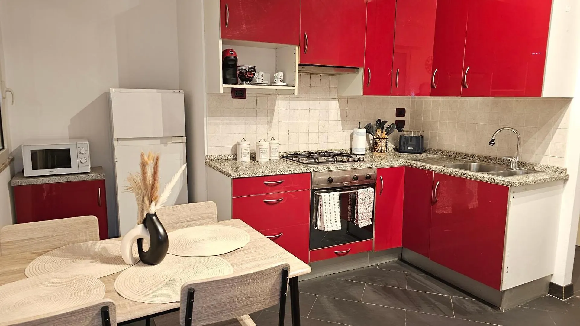 Ferienwohnung Happy House - Marina Centro Rimini 0*,  Italien