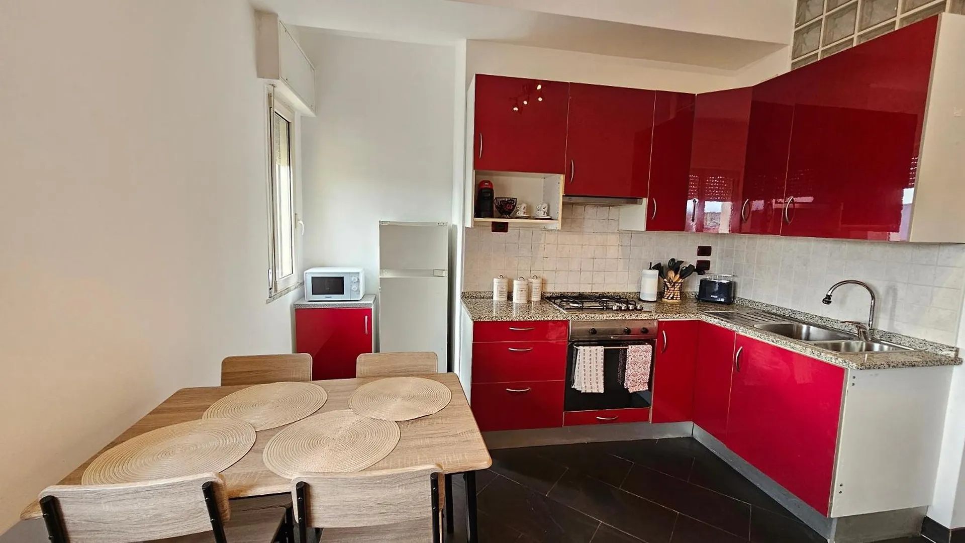 Ferienwohnung Happy House - Marina Centro Rimini